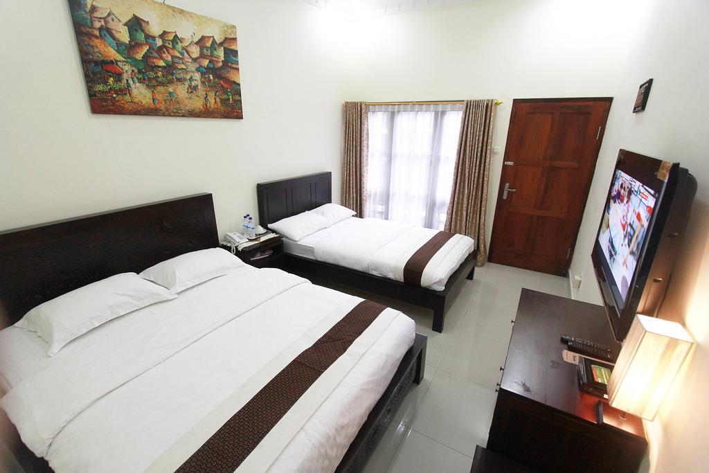 Hotel Beone House Jogja Kalasan Esterno foto