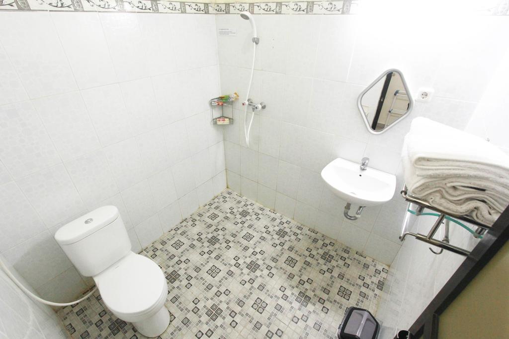 Hotel Beone House Jogja Kalasan Esterno foto
