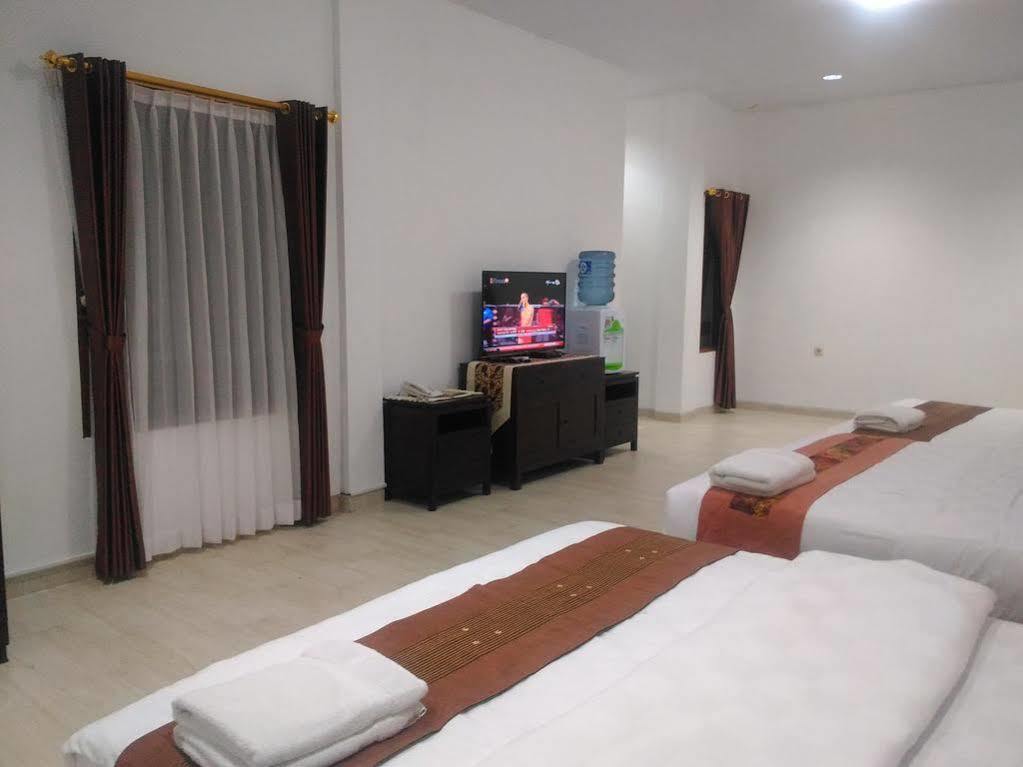Hotel Beone House Jogja Kalasan Esterno foto