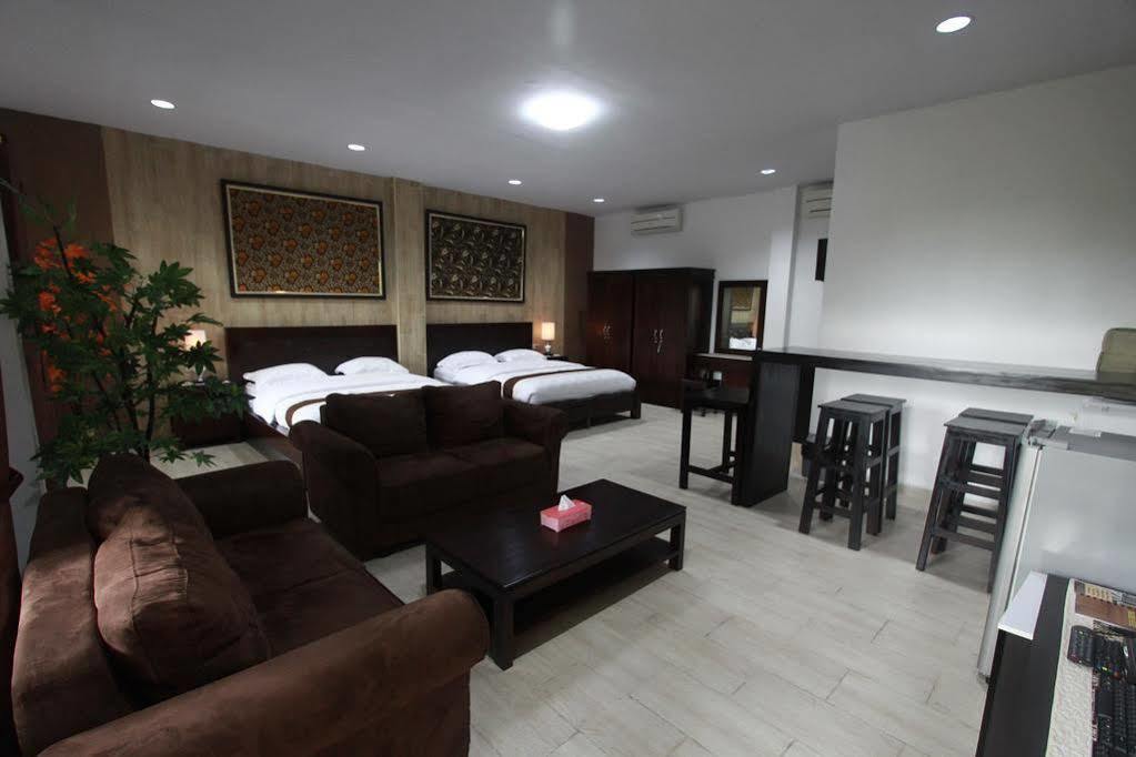 Hotel Beone House Jogja Kalasan Esterno foto