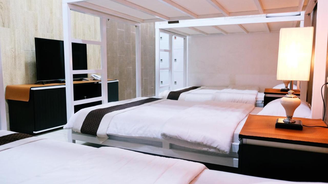 Hotel Beone House Jogja Kalasan Esterno foto